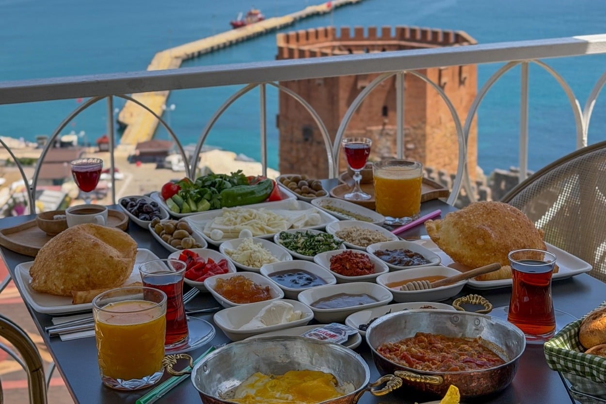 Alanya'nın En İyi Kahvaltı Mekanları - 2026