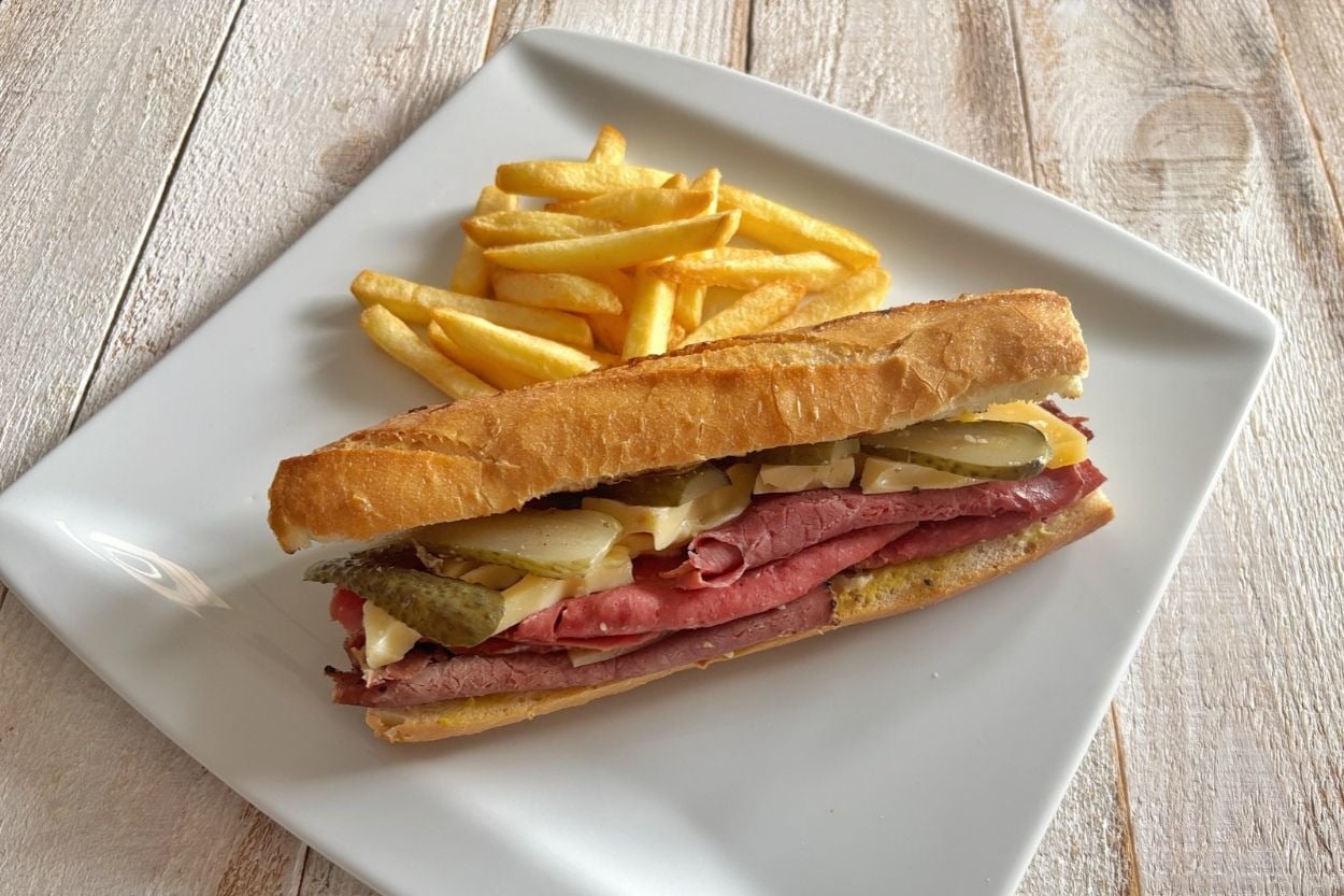 Duygu'nun Tarifi: Cubano Sandviç