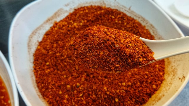 Sadece 4 Adımda, Çok Kolay Bir Yöntemle: Evde Pul Biber Nasıl Yapılır?
