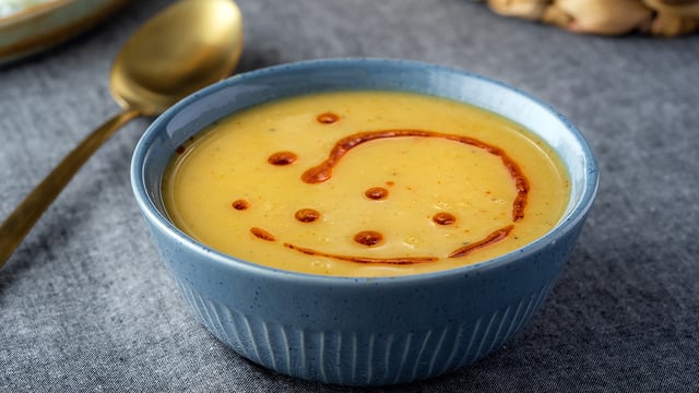Farklı Aromasıyla: Zencefilli ve Portakallı Mercimek Çorbası