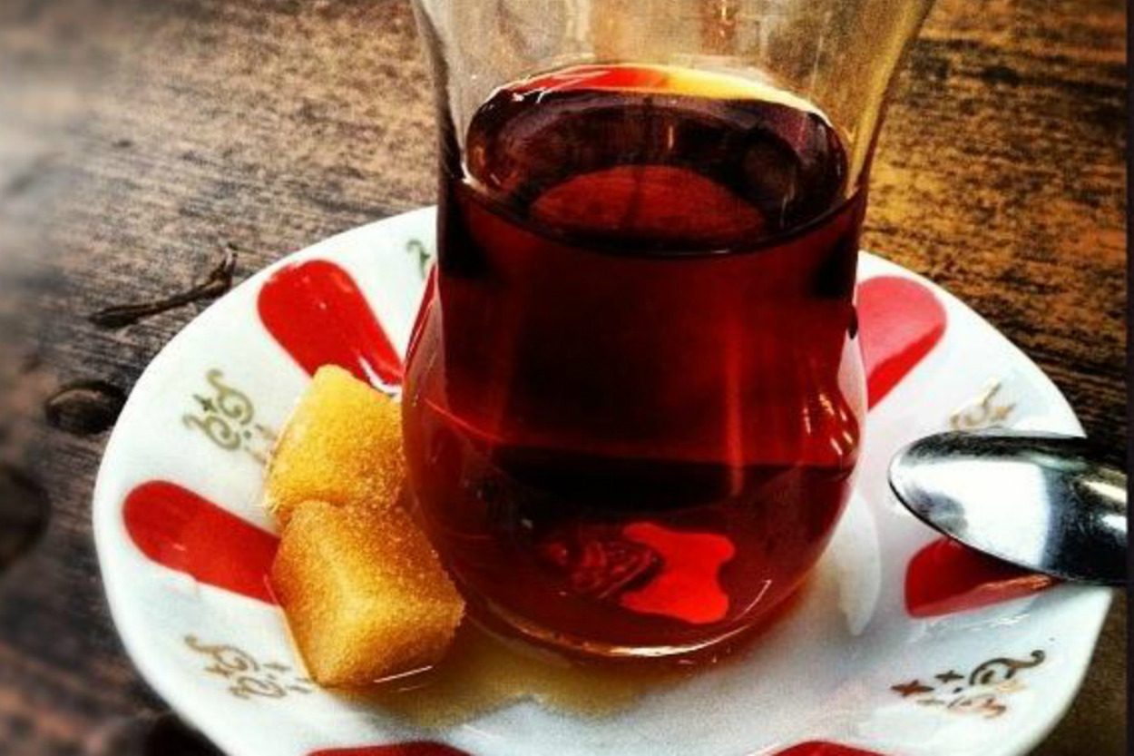 Tüm Gerçek Çay Bağımlılarını Derinden Üzecek 13 Demini Almamış Fotoğraf