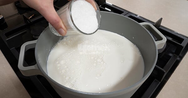 muzlu-puding-asama1-yemekcom