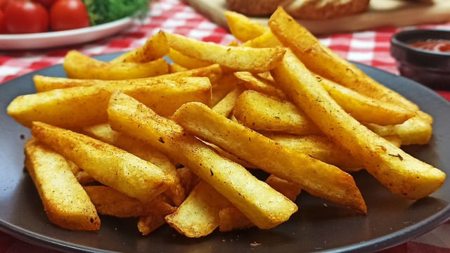 Tadına Doyamayacağınız: Çıtır Patates Kızartması