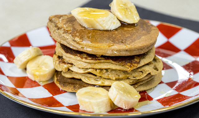 Yulafla Başka Oluyor: Muzlu Pancake