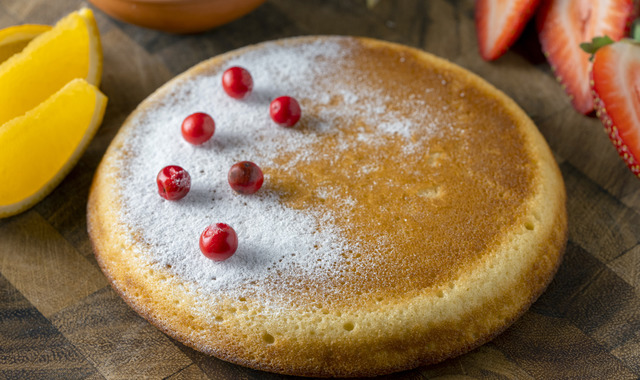 Taptaze Meyveli: Airfryer'da Dev Pancake