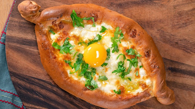 Gürcü Pidesi: Haçapuri