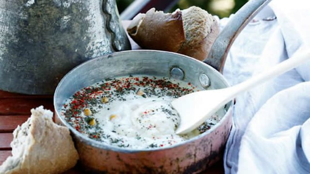 Bir Tas Çorba, Bir Somun Ekmek: Osmanlı’da Aşhane Kültürü ve Aşhaneler