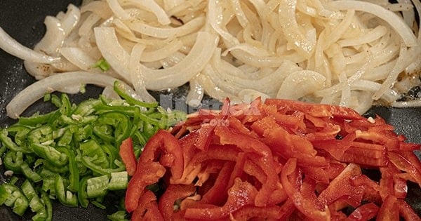 tavuklu-fajita-asama-4-yemekcom