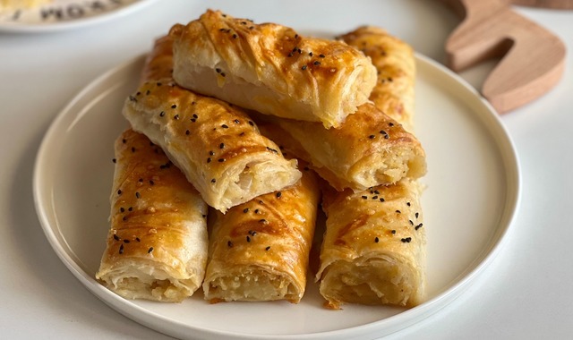 En Çıtırı O: Patatesli Sodalı Börek