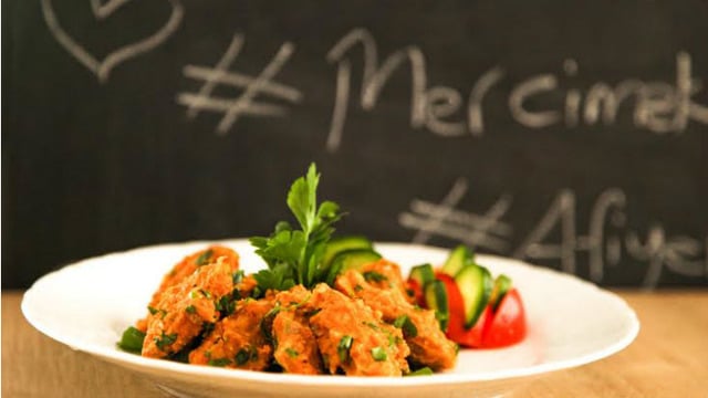 Ev Özlemi Çekenlere: Nar Ekşili Mercimek Köftesi