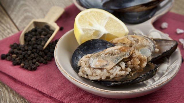 Yarış Başlasın: Midye Dolma