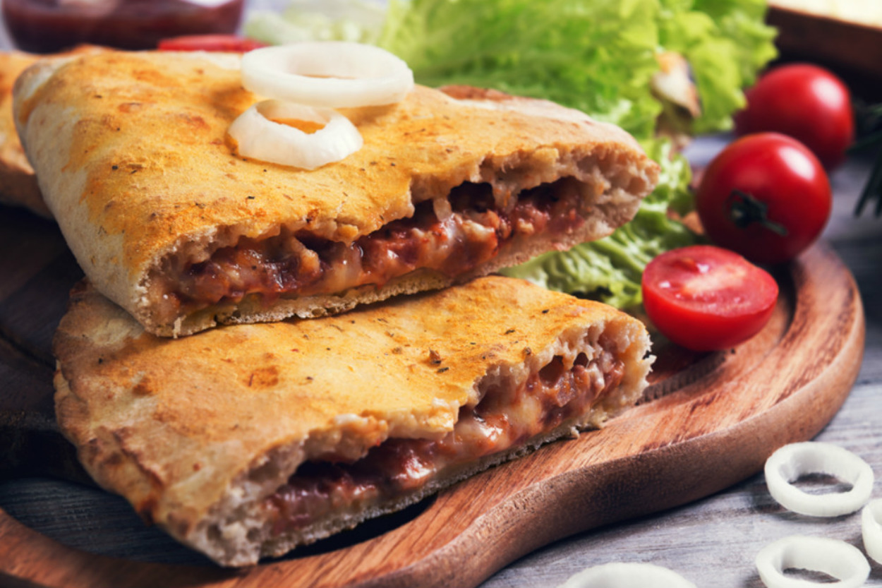 İtalyan Pidesi: Calzone