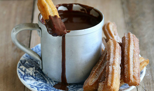 Çikolatalı İspanyol: Churros