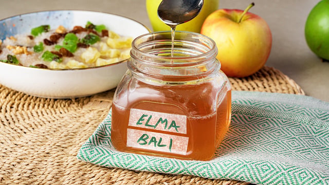 Tam Mevsiminde: Elma Balı
