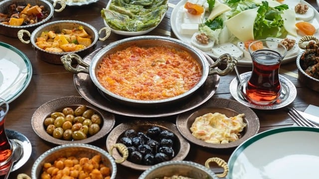 Karaköy Kahvaltı Mekanları: Karaköy'ün En İyi 10 Kahvaltıcısı
