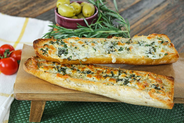 Sarımsaklı Ekmek Tarifi