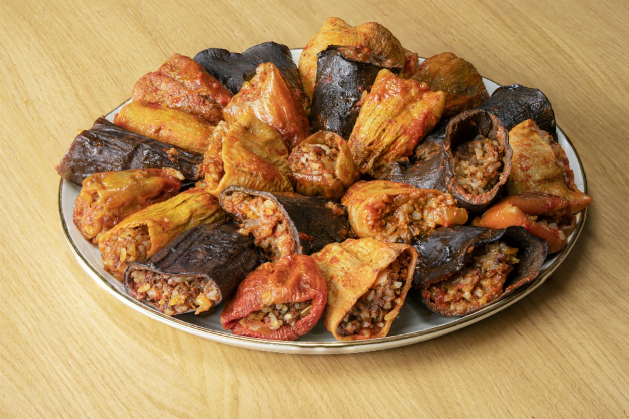 Sofraları Güzelleştiren: Fırın Poşetinde Kuru Dolma