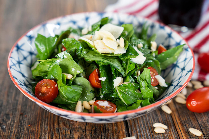 Roka Salatası Tarifi