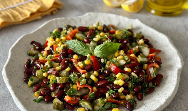 Fasulye Lezzetlendi: Meksika Salatası