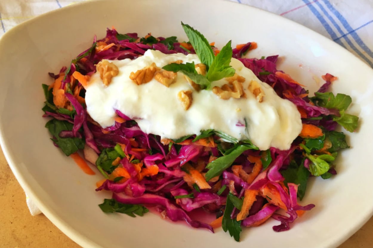 Dayanamaz Yersin: Kırmızı Lahana Salatası