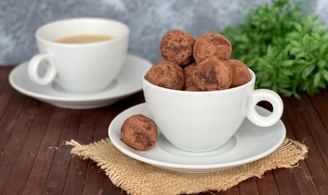 İtalyan Lezzet Topları: Lokmalık Tiramisu 