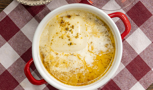 Ver Fırına: Kahvaltılık Sarımsaklı Peynir
