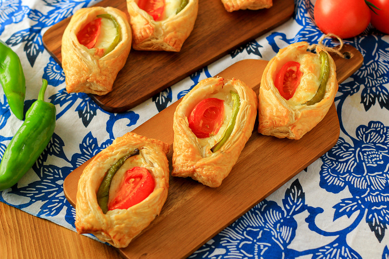 Şipşak Lezzet: Milföyden Karnıyarık Börek