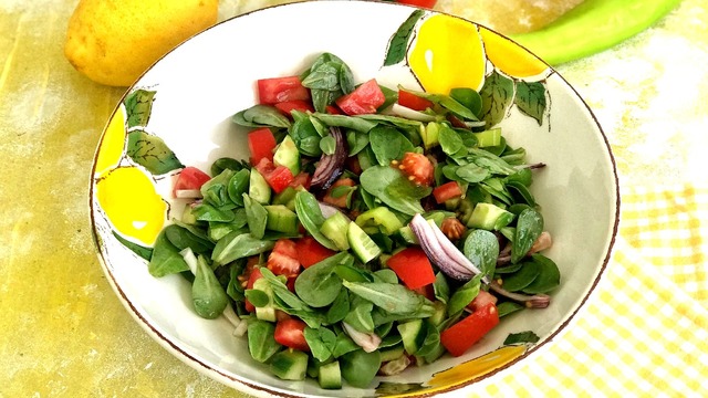5 Dakikada Hazır: Pirpirim Salatası