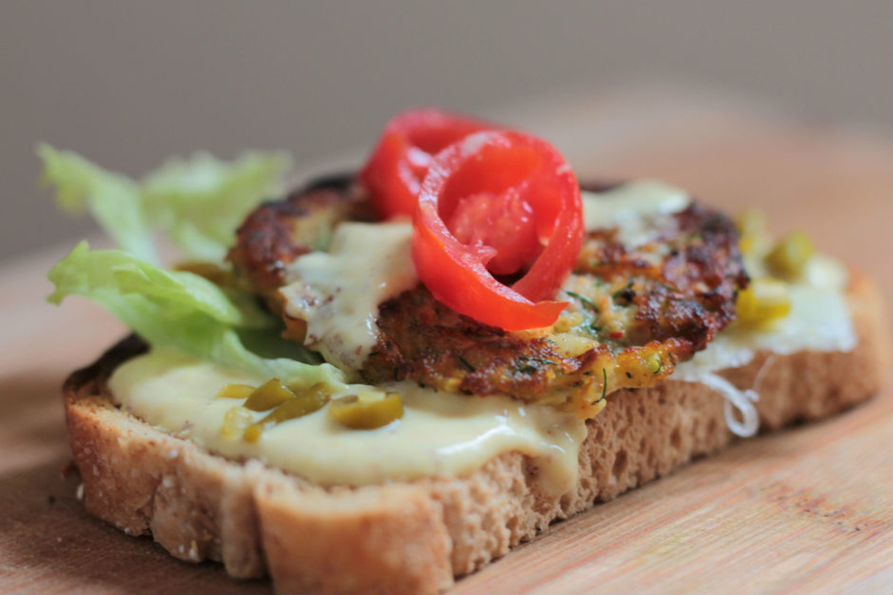En Sağlıklısından: Mücver Burger