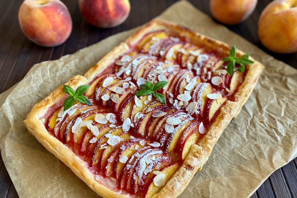 Sadece 15 Dakikada: Şeftalili Kolay Tart
