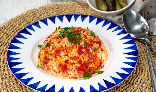 Kaşık Kaşık Yenir: Domatesli Pilav