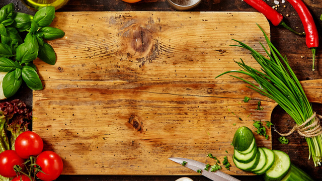 Bulaşık Makinenize Kati Suretle Koymamanız Gereken 12 Mutfak Eşyası