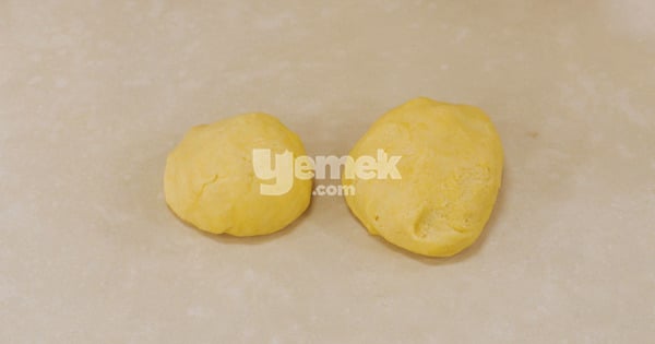 elmali-turta-asama6-yemekcom