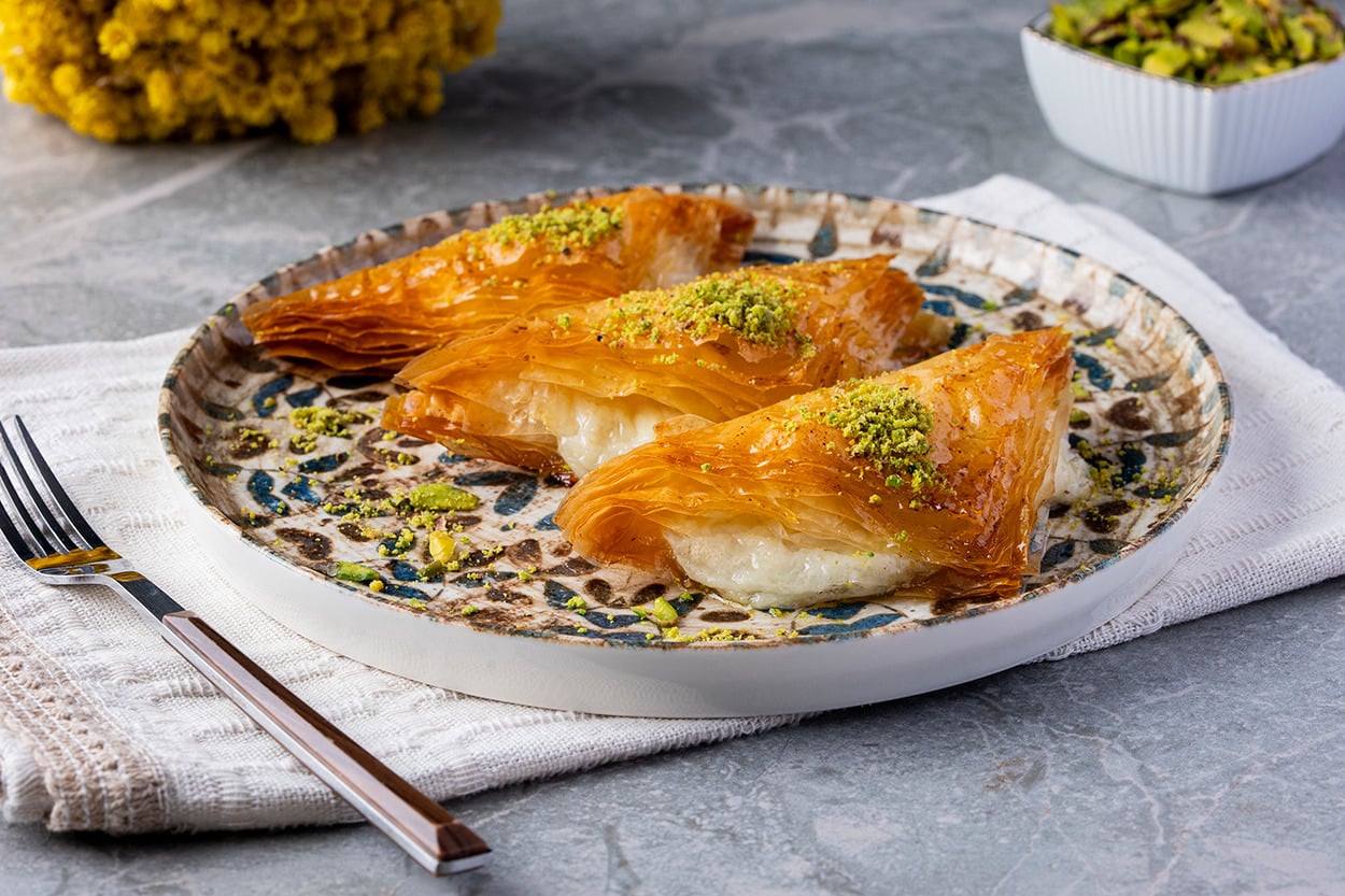 Az Şerbetli, Çıtır Çıtır: Muhallebili Baklava
