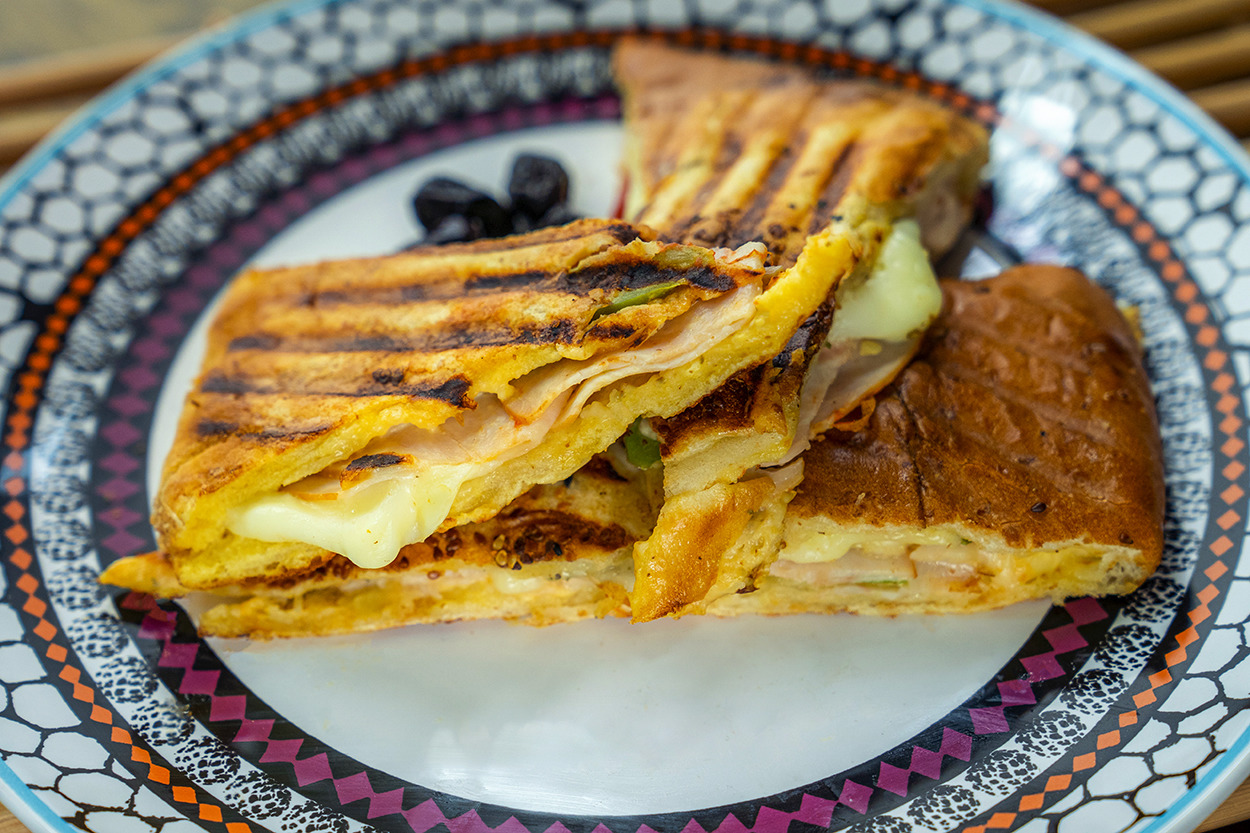 Pidenin En Güzel Hali: Yumurtalı Pideli Tost