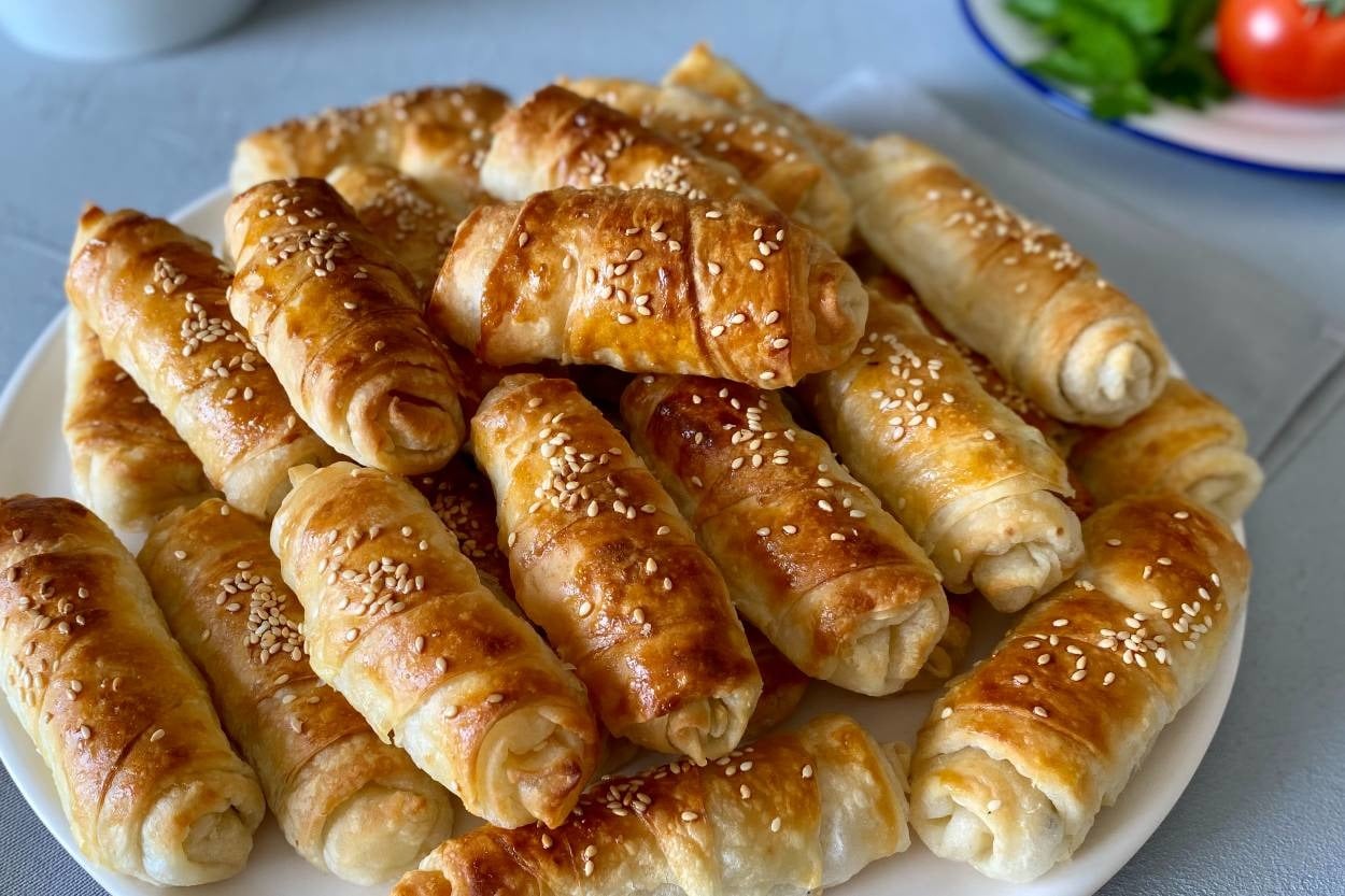 Dolapta Hep Hazır Dursun: Sodalı Buzluk Böreği