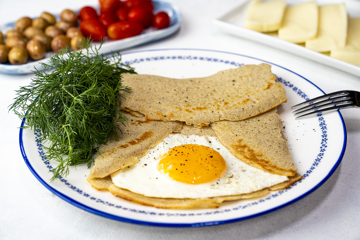 Glutensiz: Karabuğday Unlu Krep
