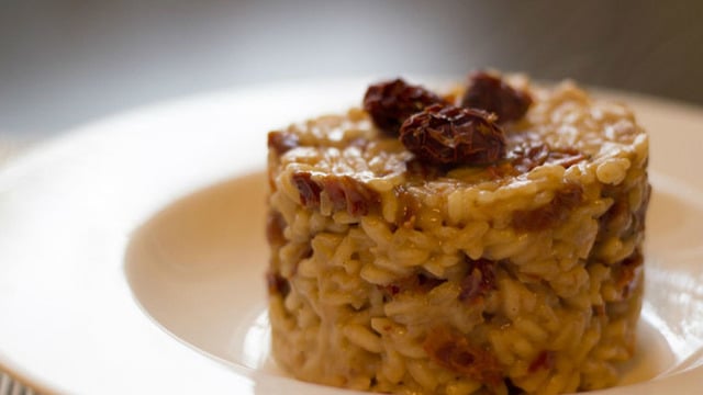 İtalyan Esintisi: Kurutulmuş Domatesli Risotto