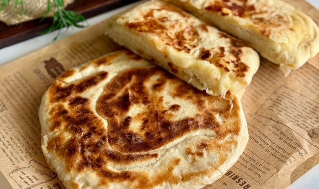 Bazlamaya Benzer: Kartalaç