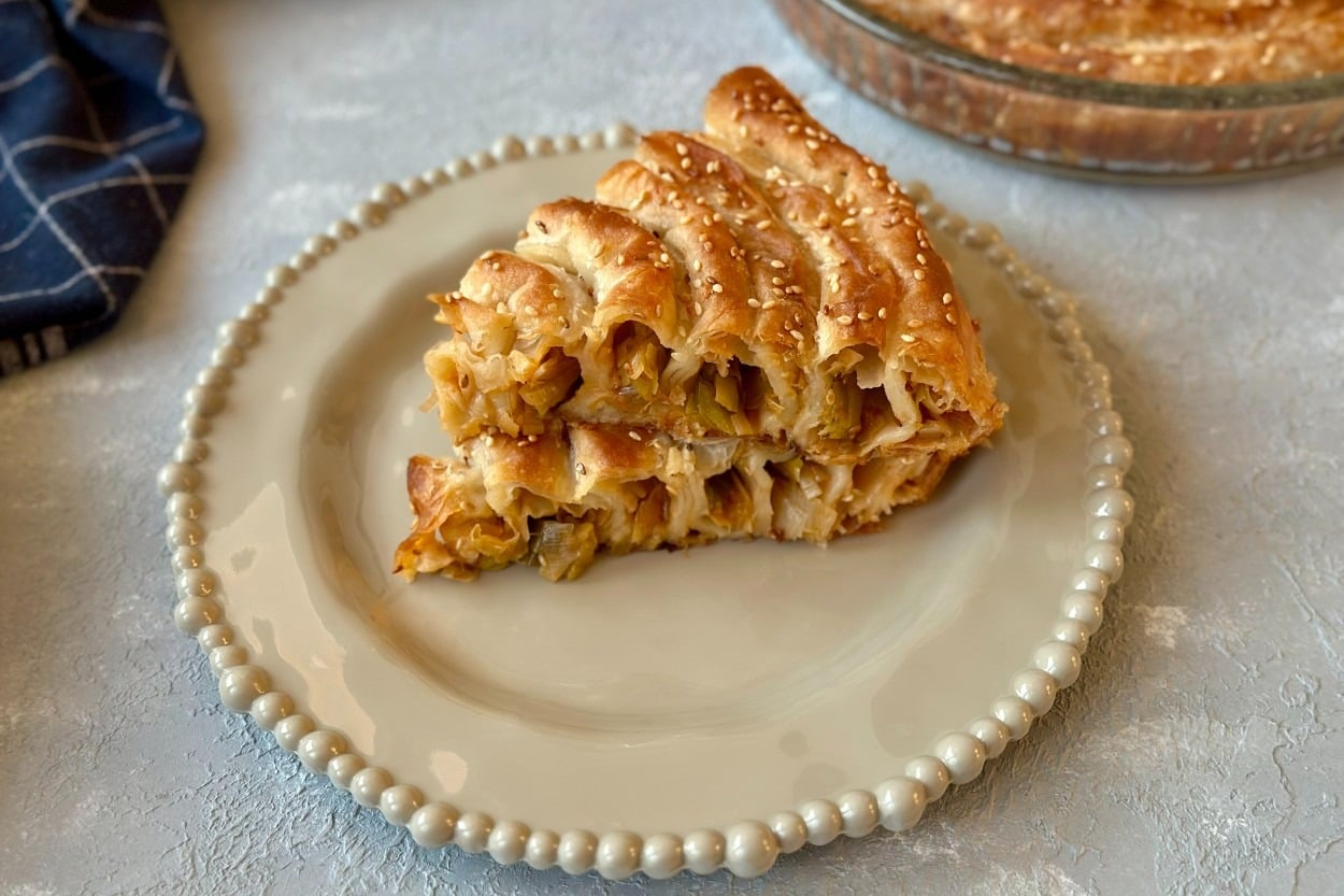 Kolayca Hazır: Hazır Yufkadan Pırasalı Börek 