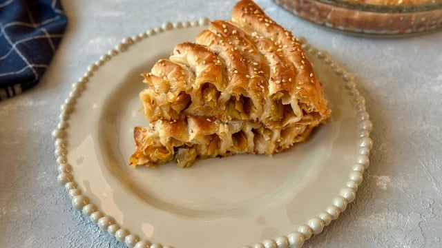 Kolayca Hazır: Hazır Yufkadan Pırasalı Börek 