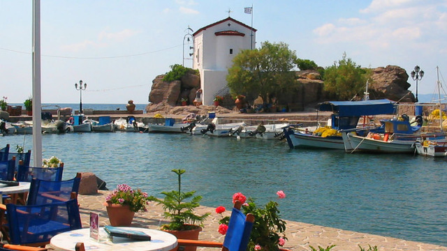 Yanı Başımızdaki Cennet Midilli Adası’na Kopup Gitmek İçin 15 Ege Kokulu Sebep