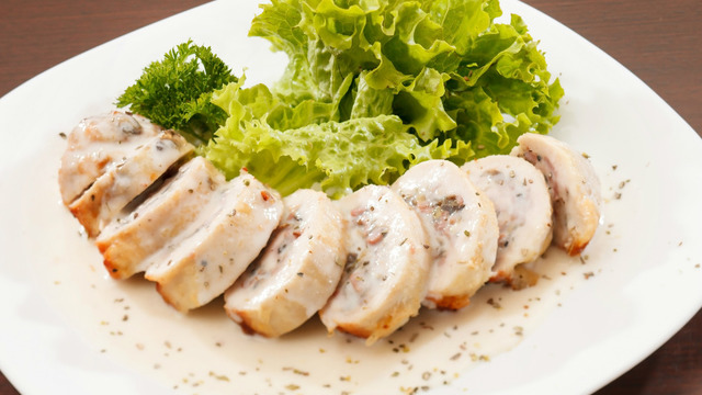 Muhteşem İkili: Mantar Dolgulu Tavuk Sarma