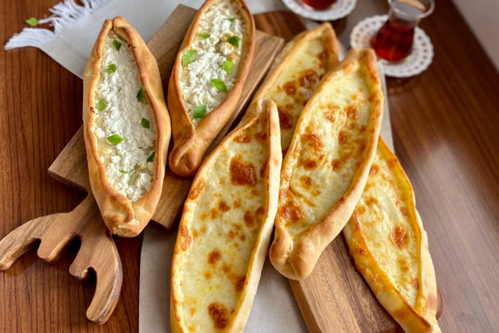 Peynirli Pide Tarifi