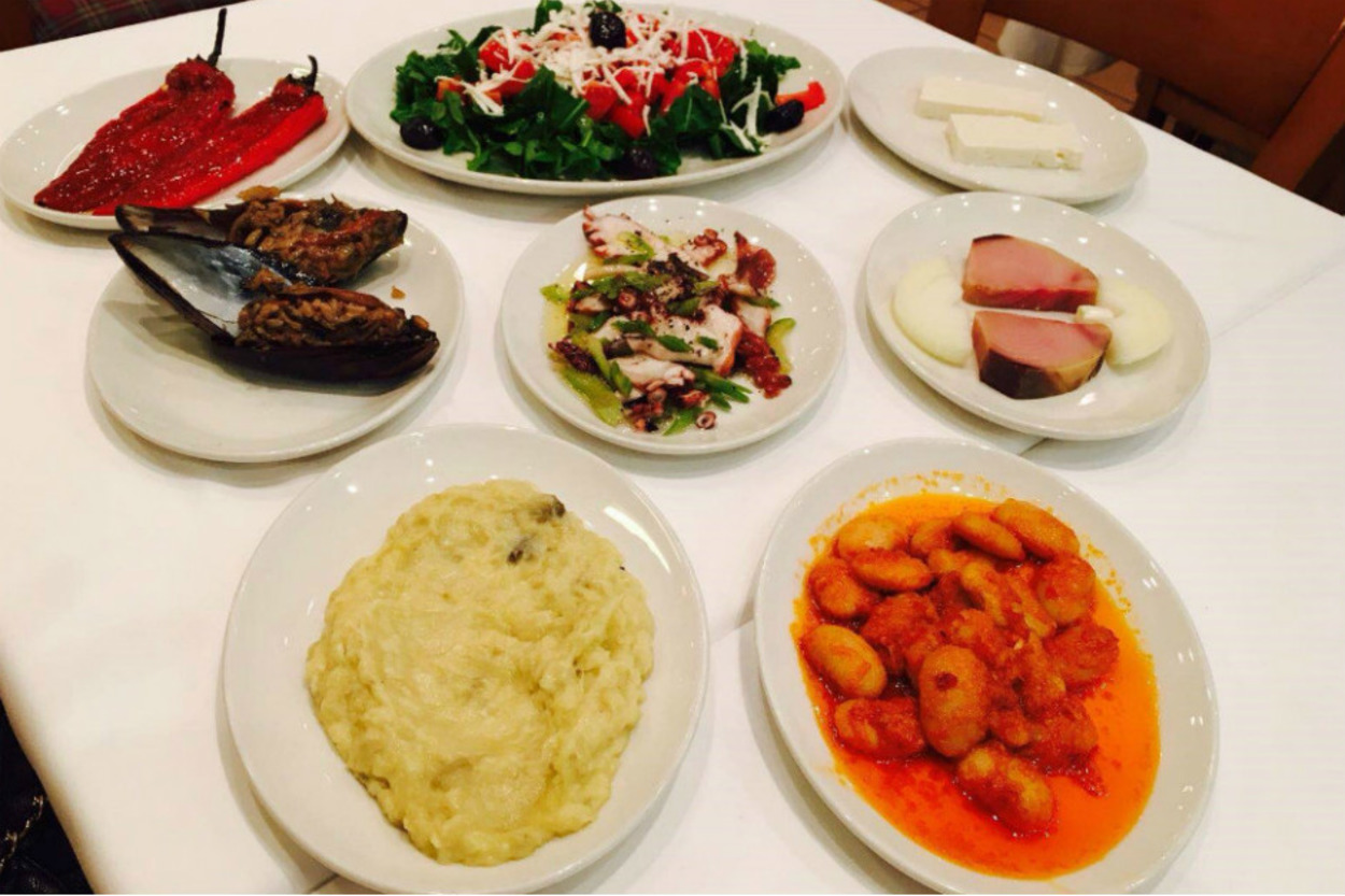 İnsana Dünyanın Güzel Bir Yer Olduğunu Hatırlatan 7 Ferah Tarabya ve Kireçburnu Mekanı