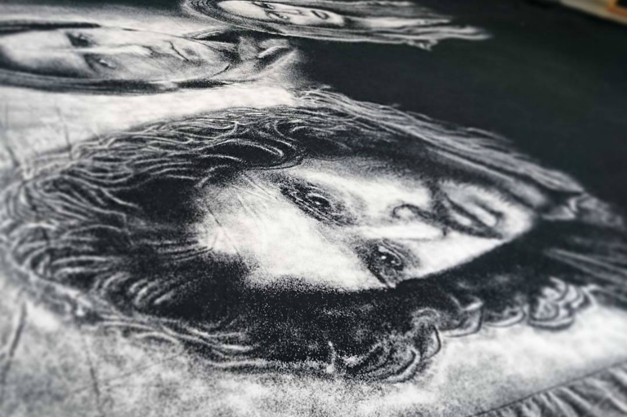 "Hayat Yaratıcı İnsanlarla Güzel" Dedirten Tuzdan Sanat Yapan Adam