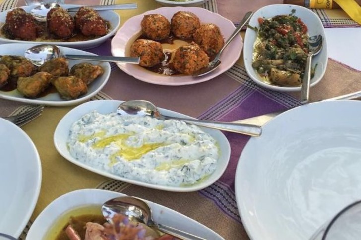 Masaya Oturduğunuzda Zamanın Durmasını İsteyeceğiniz 8 Bozcaada Mezecisi