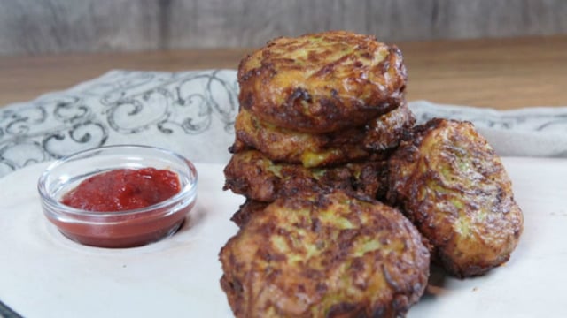 Parmaklarını Yersin: Cheddar Dolgulu Mücver