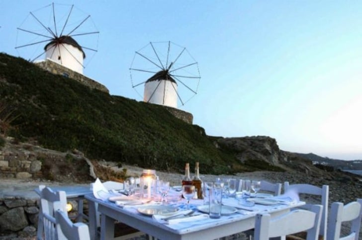 Yunanistan'ın Eğlence Dolu Adası Mykonos'taki Manzarası Bol 8 Mekan
