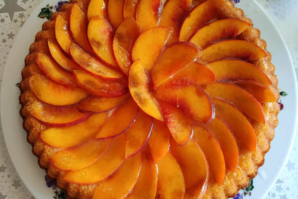 Bir Yaz Tatlısı: Şeftalili Tart